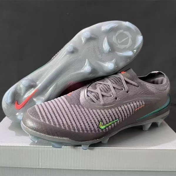 Black Mamba Phantom Football Shoes