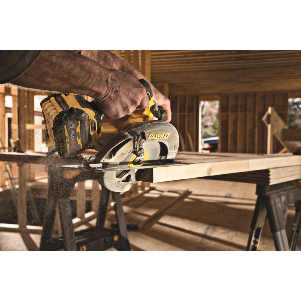 FLEXVOLT 60V MAX 7-1/4