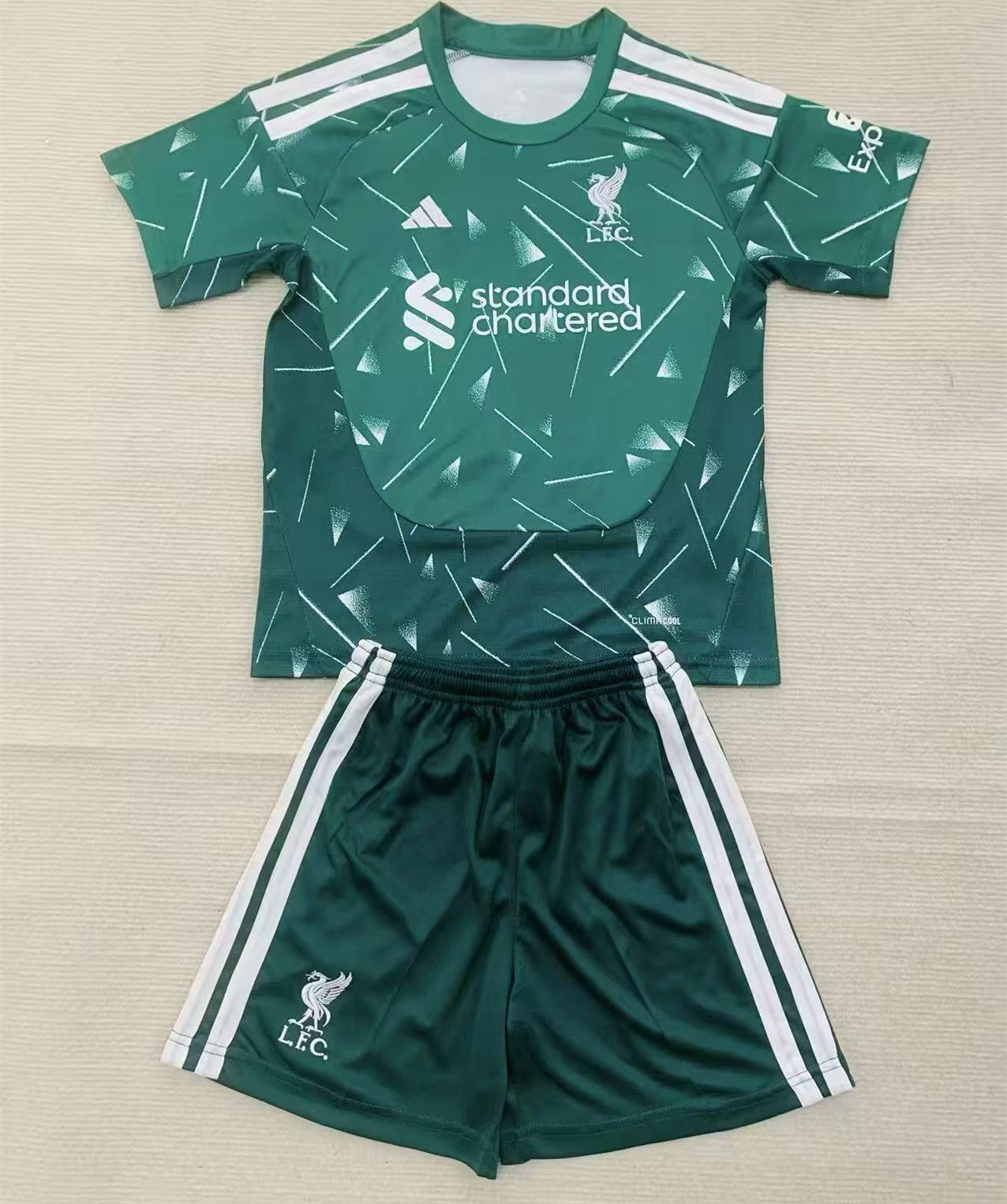 Liverpool Home Goalkeeper Kids Suit 26/27