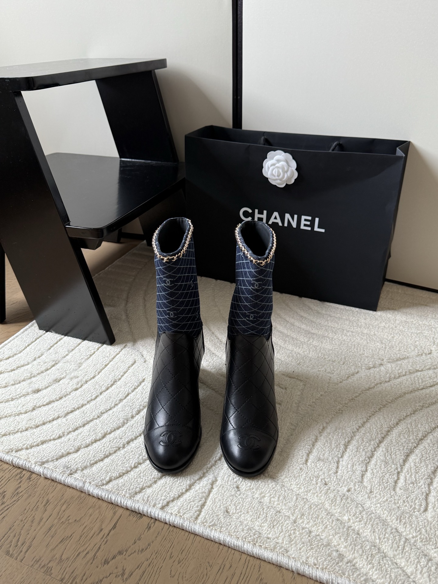 Chanel 25K new chain boots for autumn and winter - cnluxepick