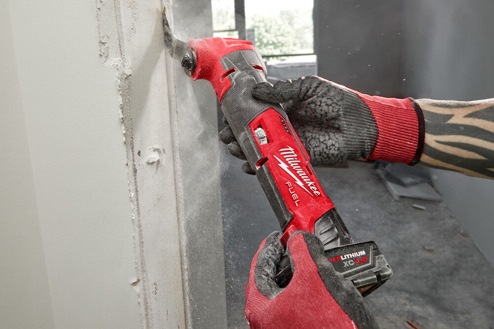 Milwaukee M12 FUELOscillating Multi-Tool Kit 2526-21XC