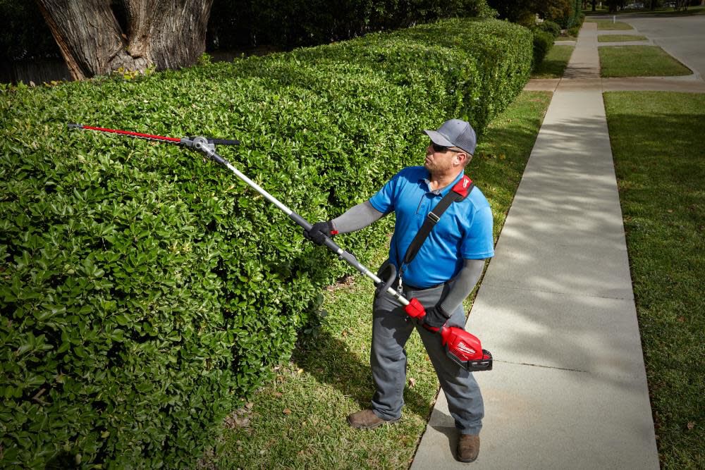 Milwaukee M18 FUEL QUIK-LOK Articulating Hedge Trimmer Attachment Reconditioned 49-16-2719R