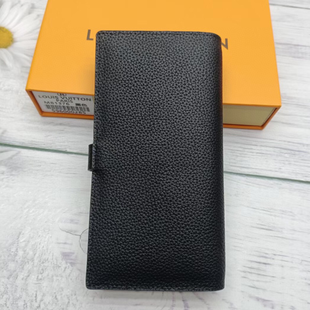 Louis Vuitton Vertical Wallet Taurillon Black 7.5 Inches M81499