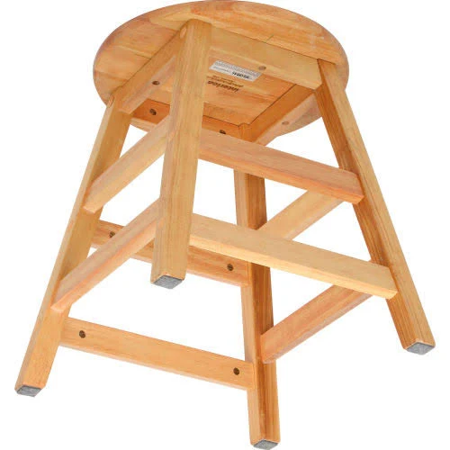Global Industrial 695495 18 in. Wood Stool