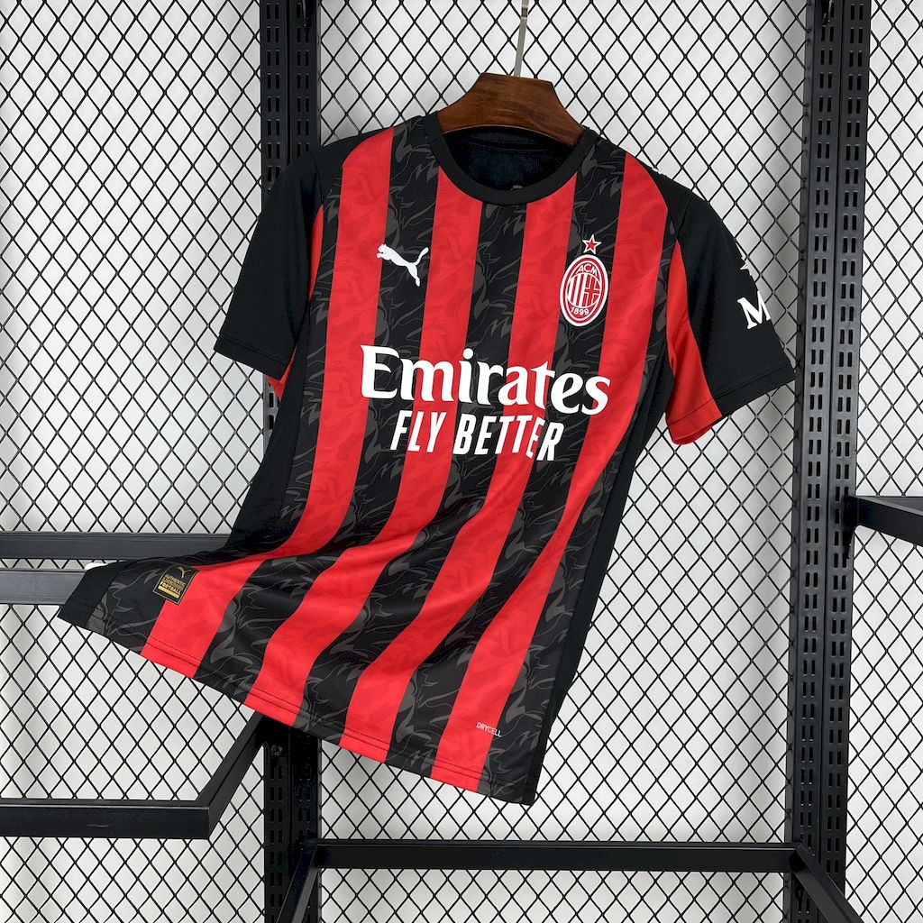 AC Milan maillot foot domicile 2025 2026€14.99