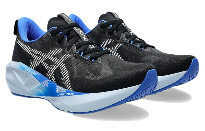 ASICS Novablast 5 Black White 1011B974-001