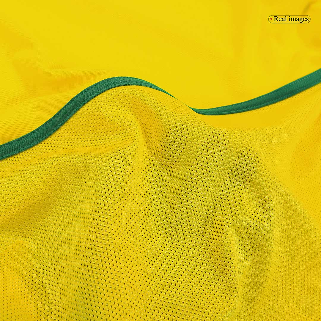 Retro Soccer Jersey CAFU #2 Brazil Home 2002/03