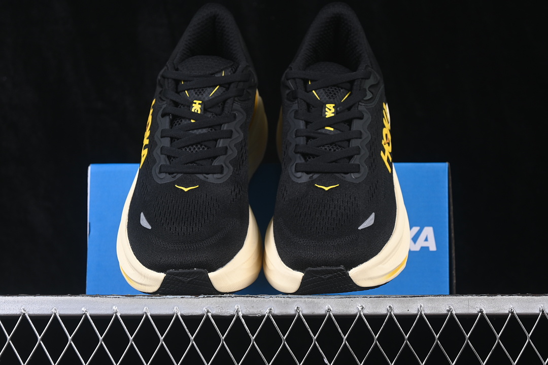 HOKA One One Bondi 9 Running Shoes