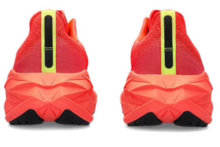 ASICS Novablast 4 Sunrise Red True Red 1011B693-601