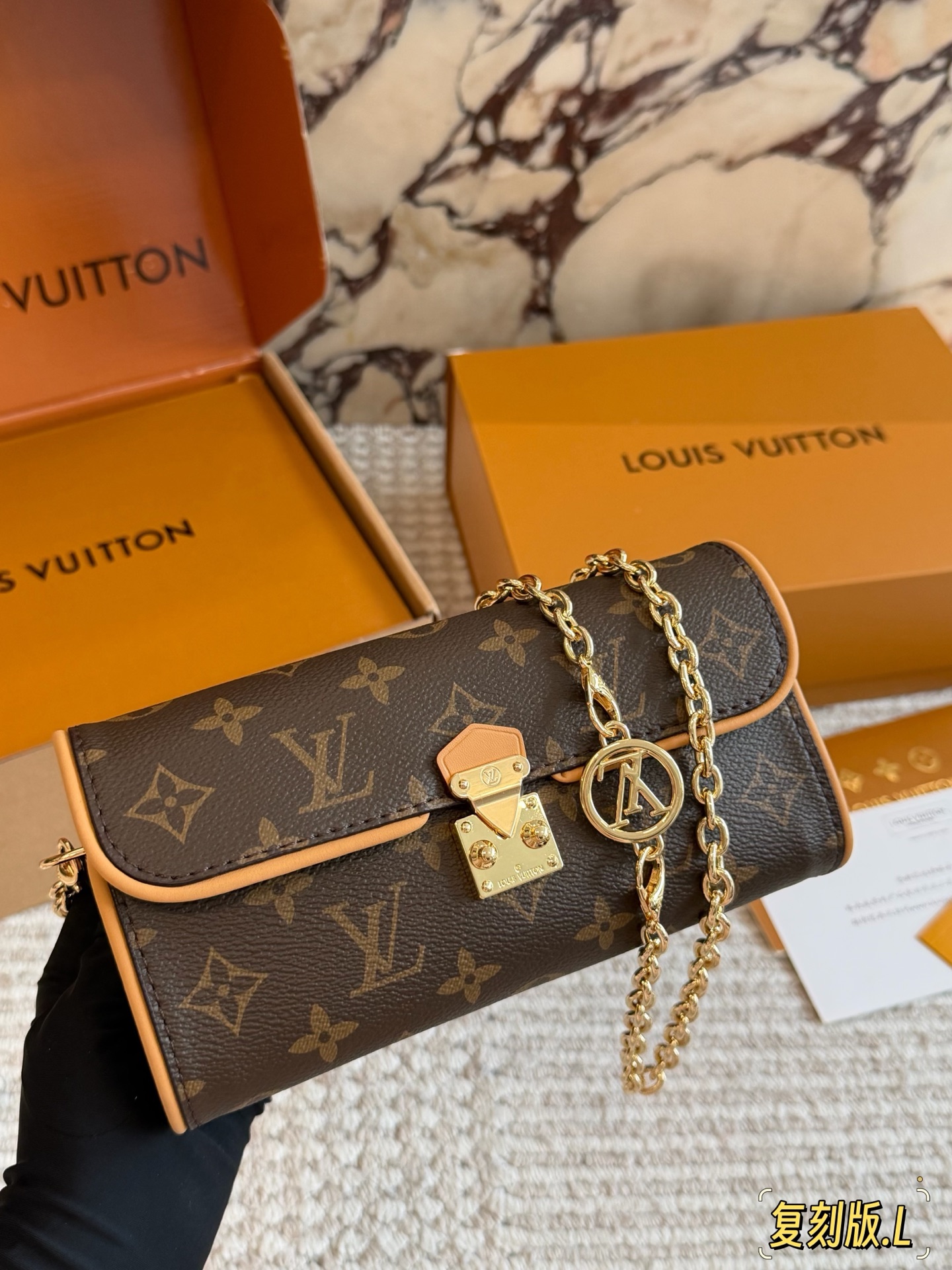 LV New Pochette Camille - cnluxepick