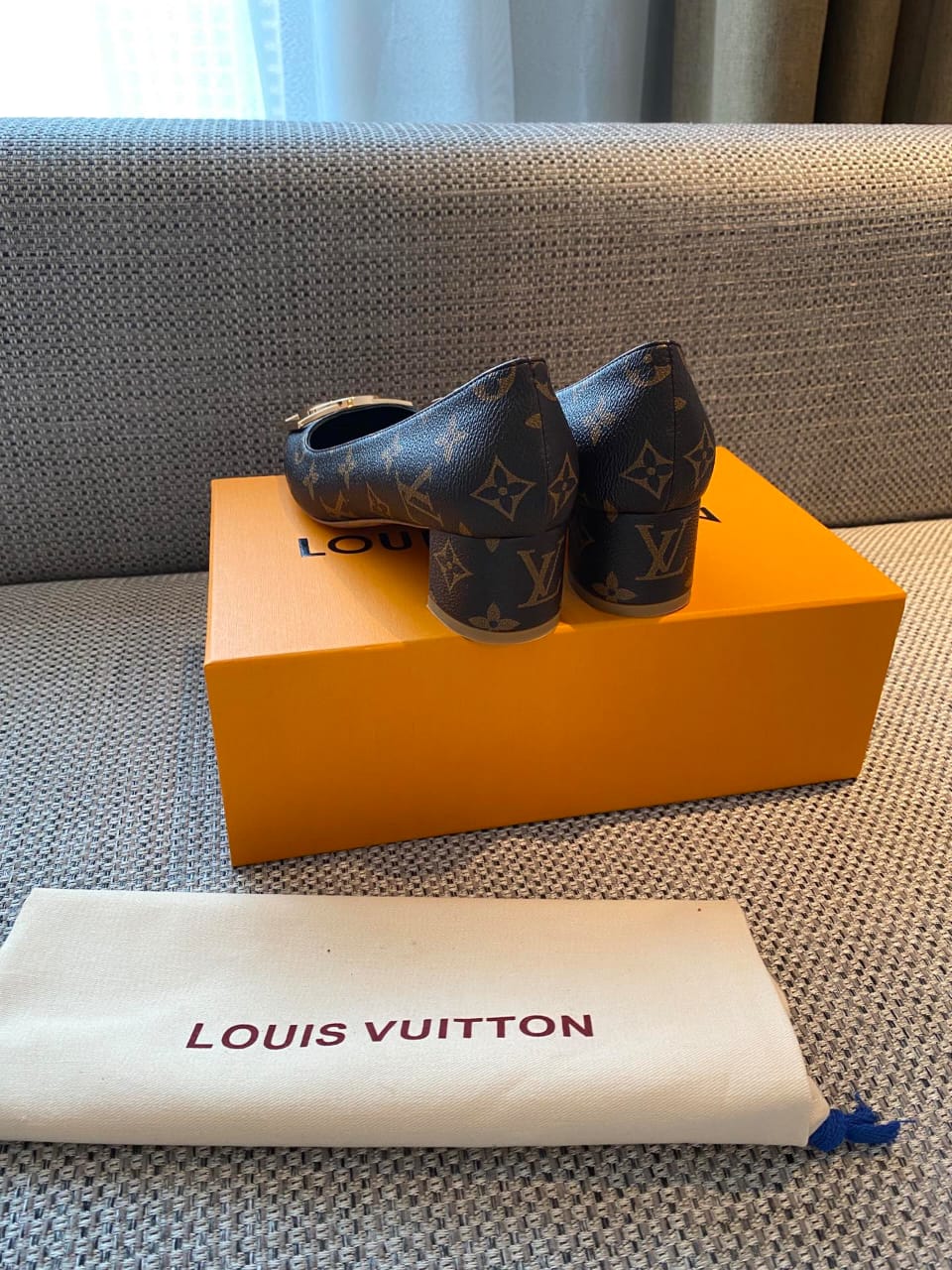 Louis Vuitton Madeleine Pumps Monogram 1A8N8V