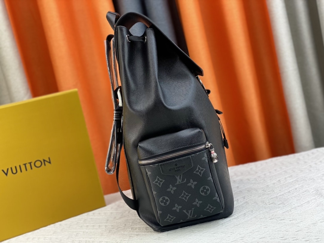 Louis Vuitton Outdoor Backpack Black 45cm Bag For Men