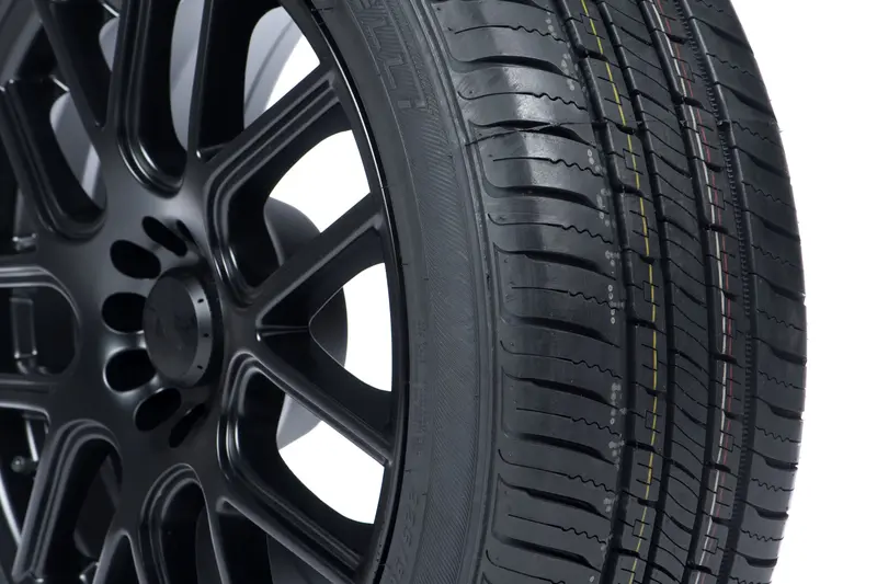 Vercelli Strada I All Season 235/50R18 101W XL SUV/Crossover Tire