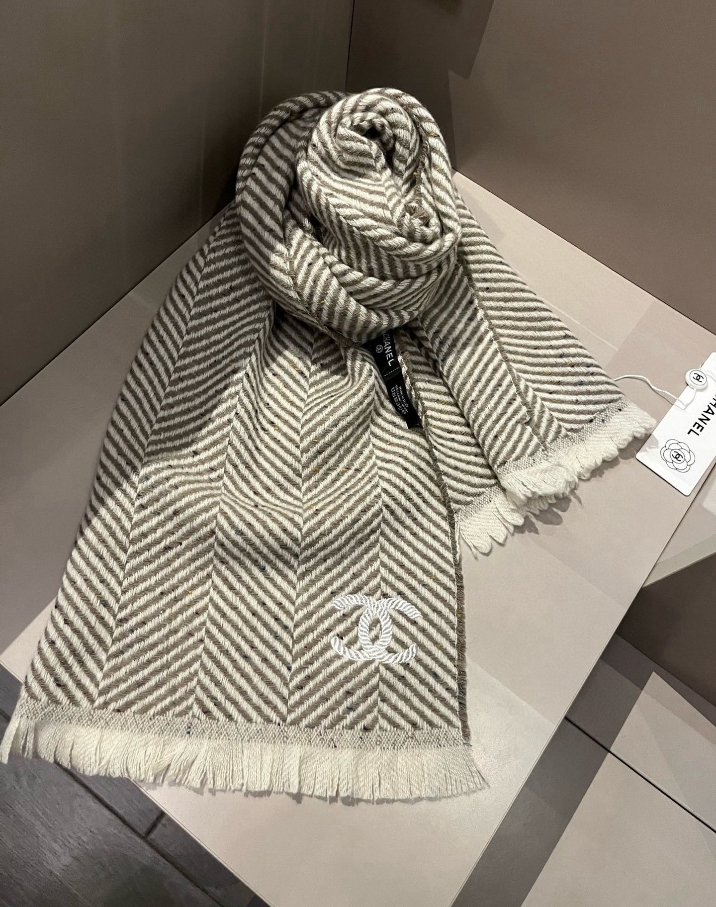 Chanel Cashmere Scarf Chevron Beige For Women 180cm