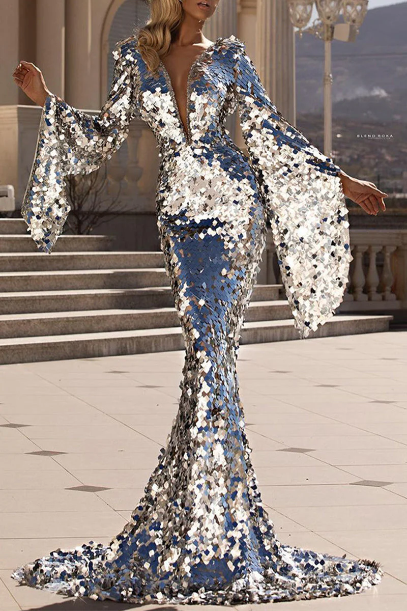 Elegant V-Neck Wrapped Maxi Dress with Bell SleevesClistos