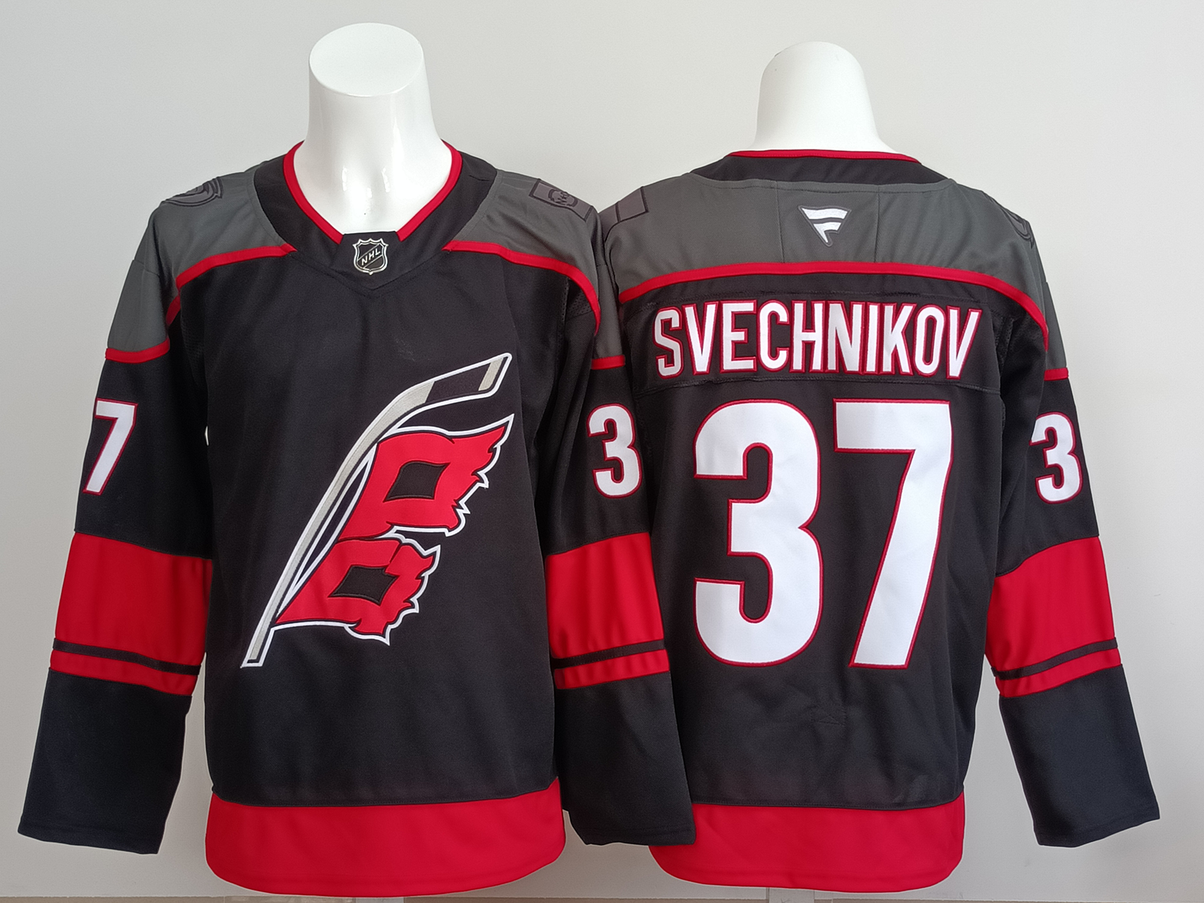 Carolina Hurricanes - Black
