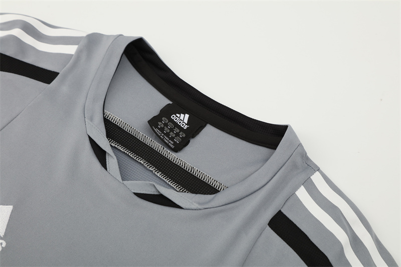 2004/05 Real Madrid Retro Short Sleeves Training Jersey - Gray 3