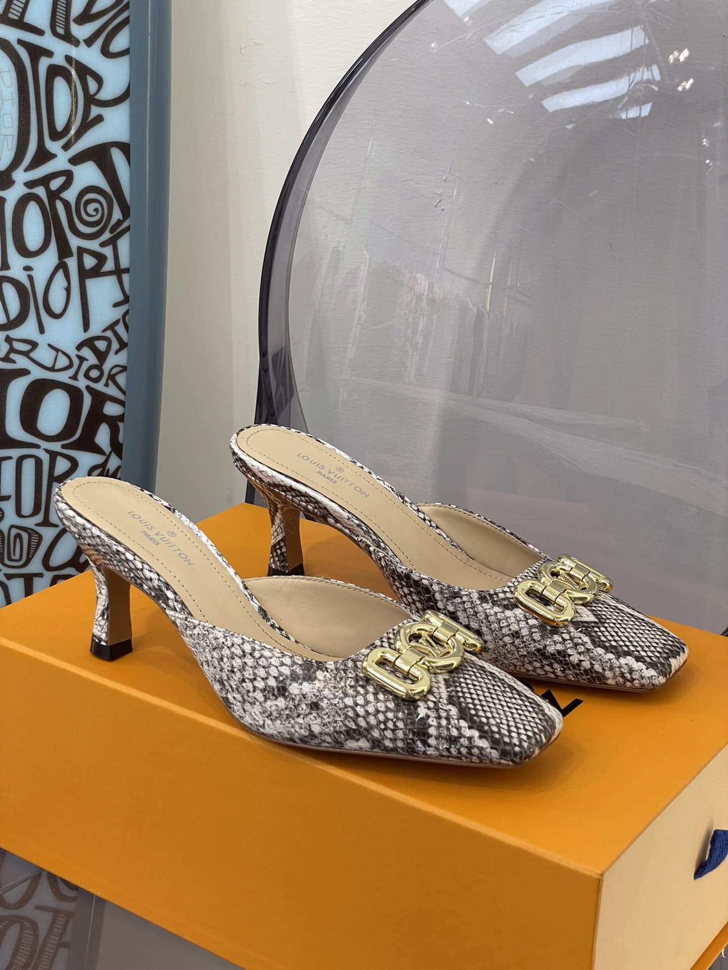 Louis Vuitton Lv Square Toe Snake Print Pump