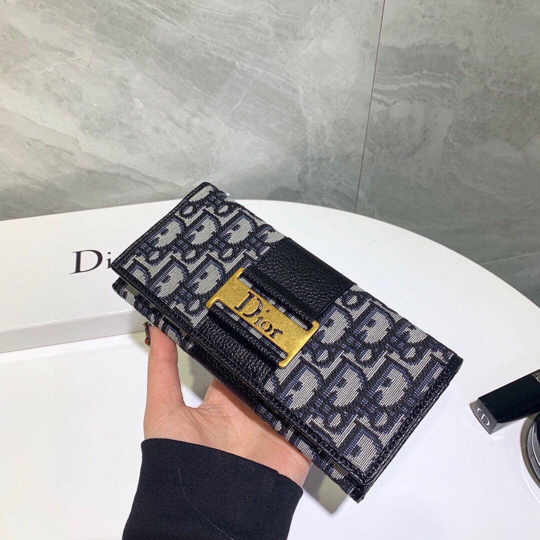 Dior Long Wallet - cnluxepick