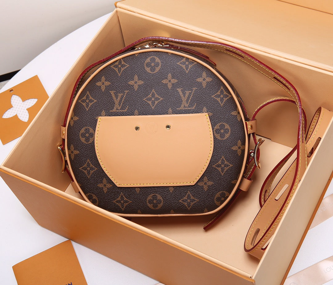 Louis Vuitton Petite Boite Chapeau 17Cm