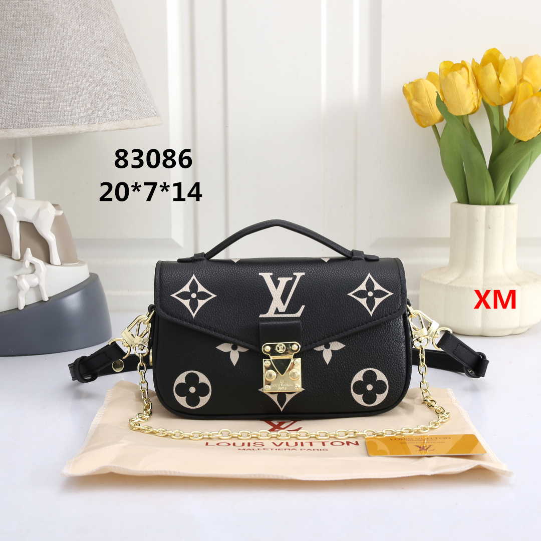 LV mini messenger bag - cnluxepick