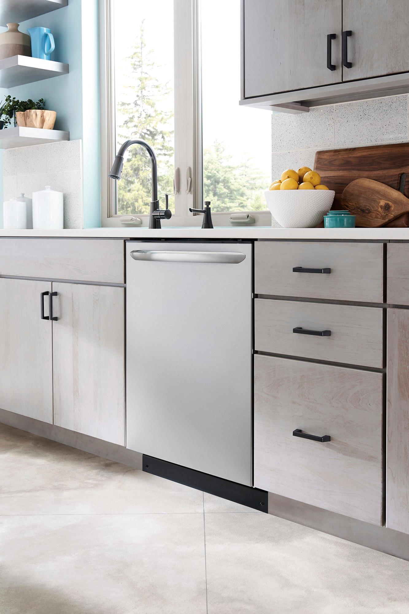 Frigidaire - Gallery 24