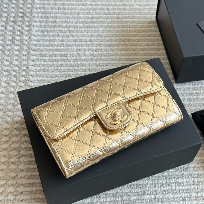 New Chanel woc Cross shoulder chain bag - cnluxepick