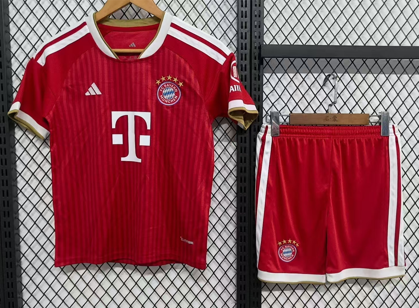 Bayern Munich Home Kids Suit 26/27