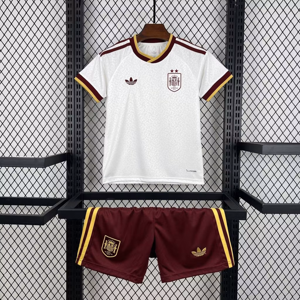 Espagne Kit Enfant 2026 2027€13.99