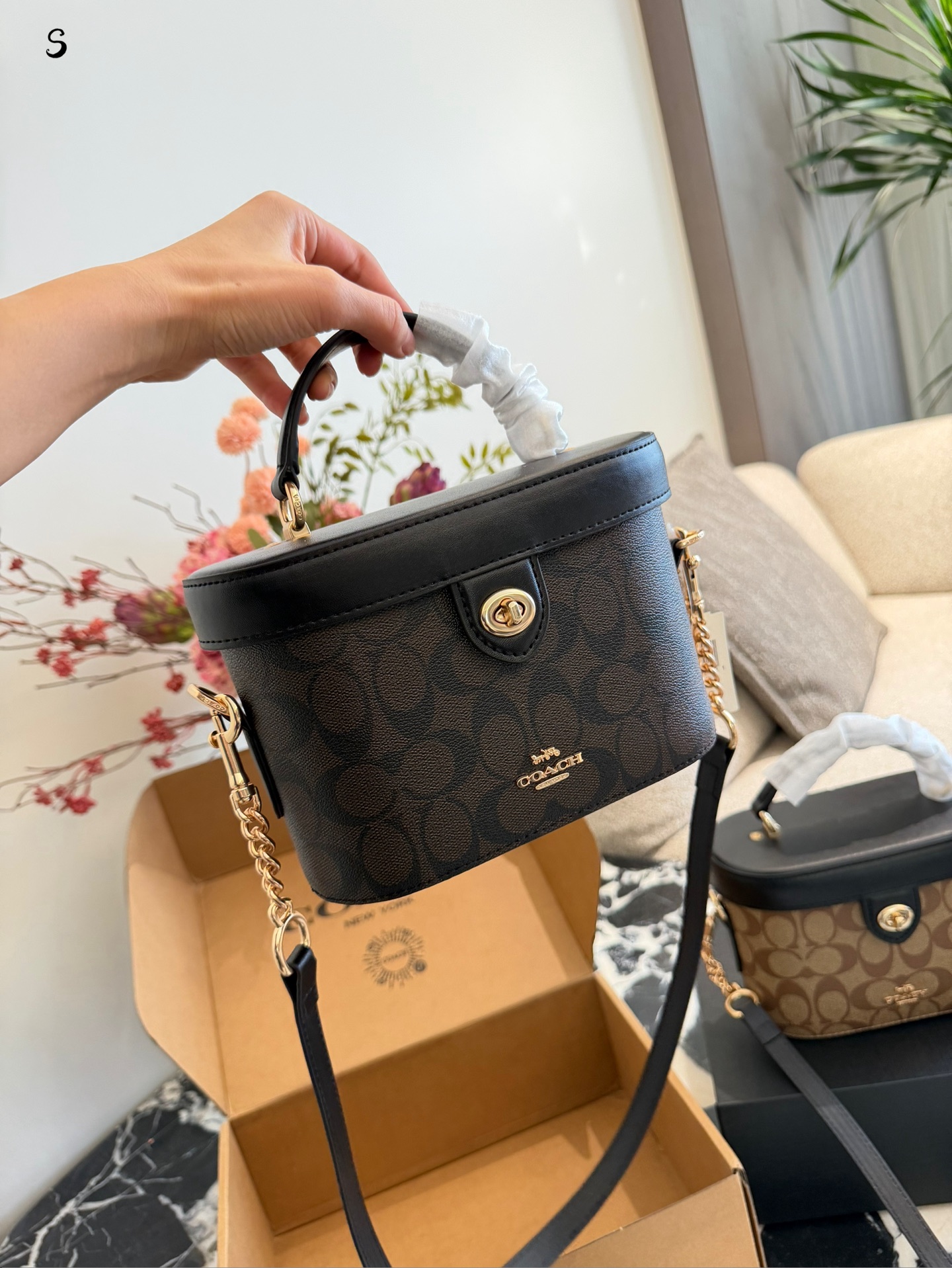Coach Monogram Box Bag - cnluxepick
