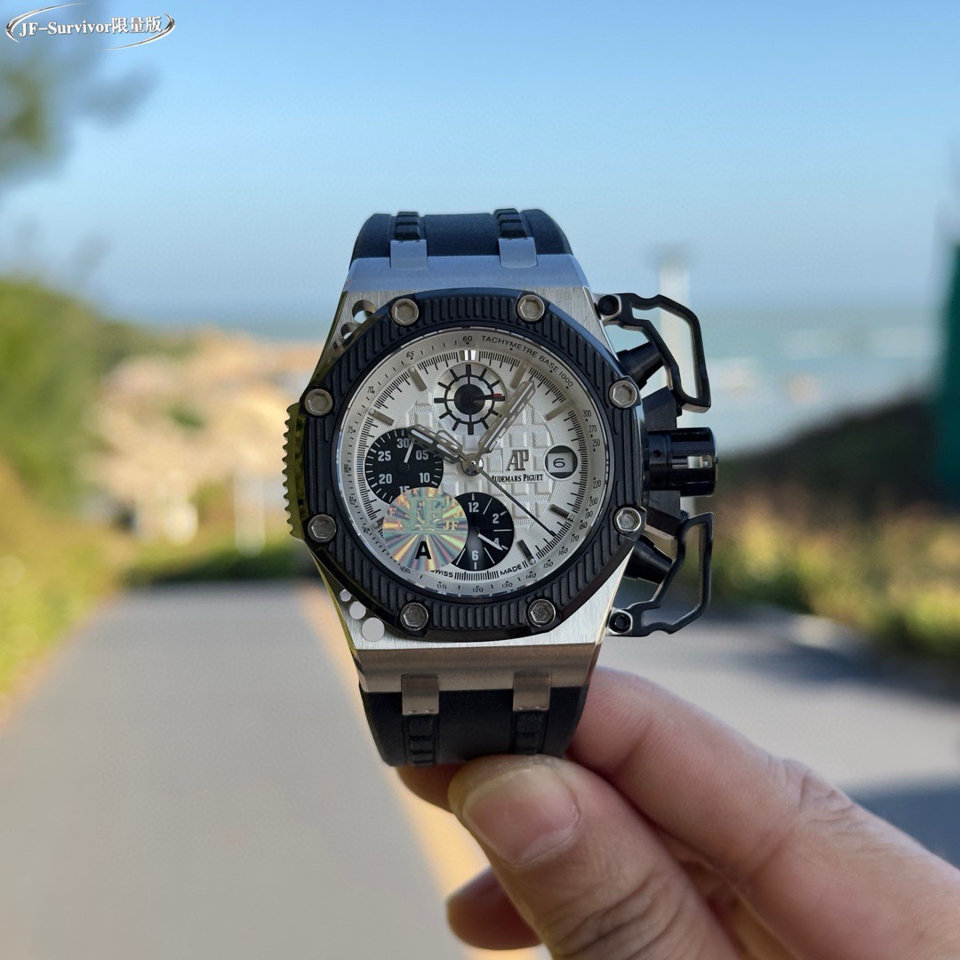 AP Royal Oak Offshore Survivor Limited Edition White case, black dial