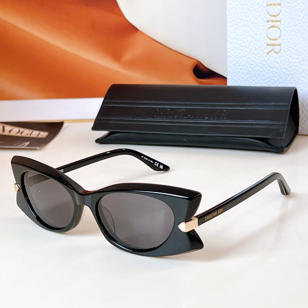 Dior Butterfly fashion sunglasses - cnluxepick