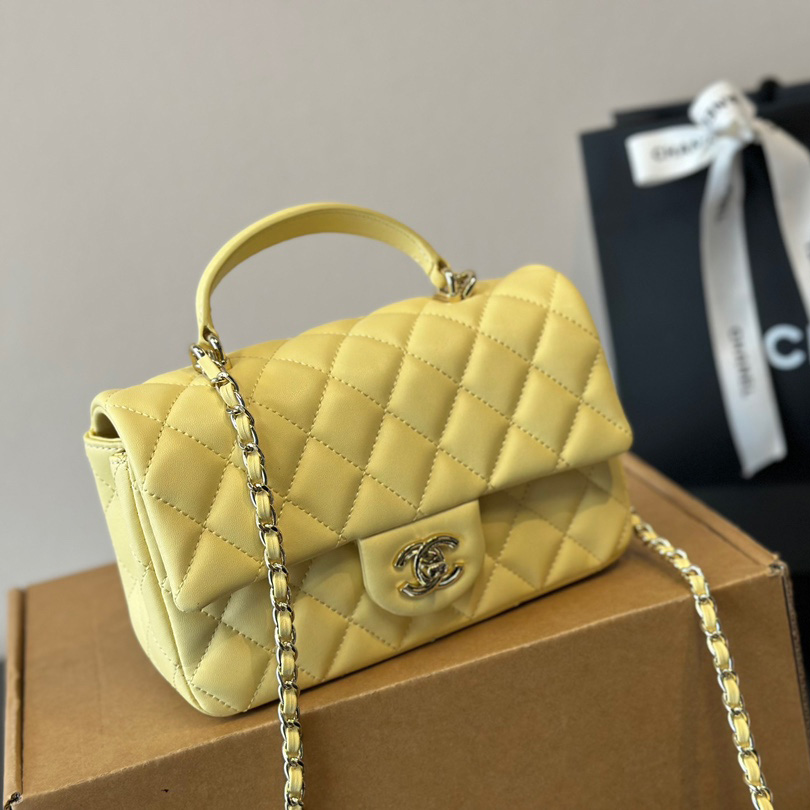 Chanel Classic CF handle Bag - cnluxepick