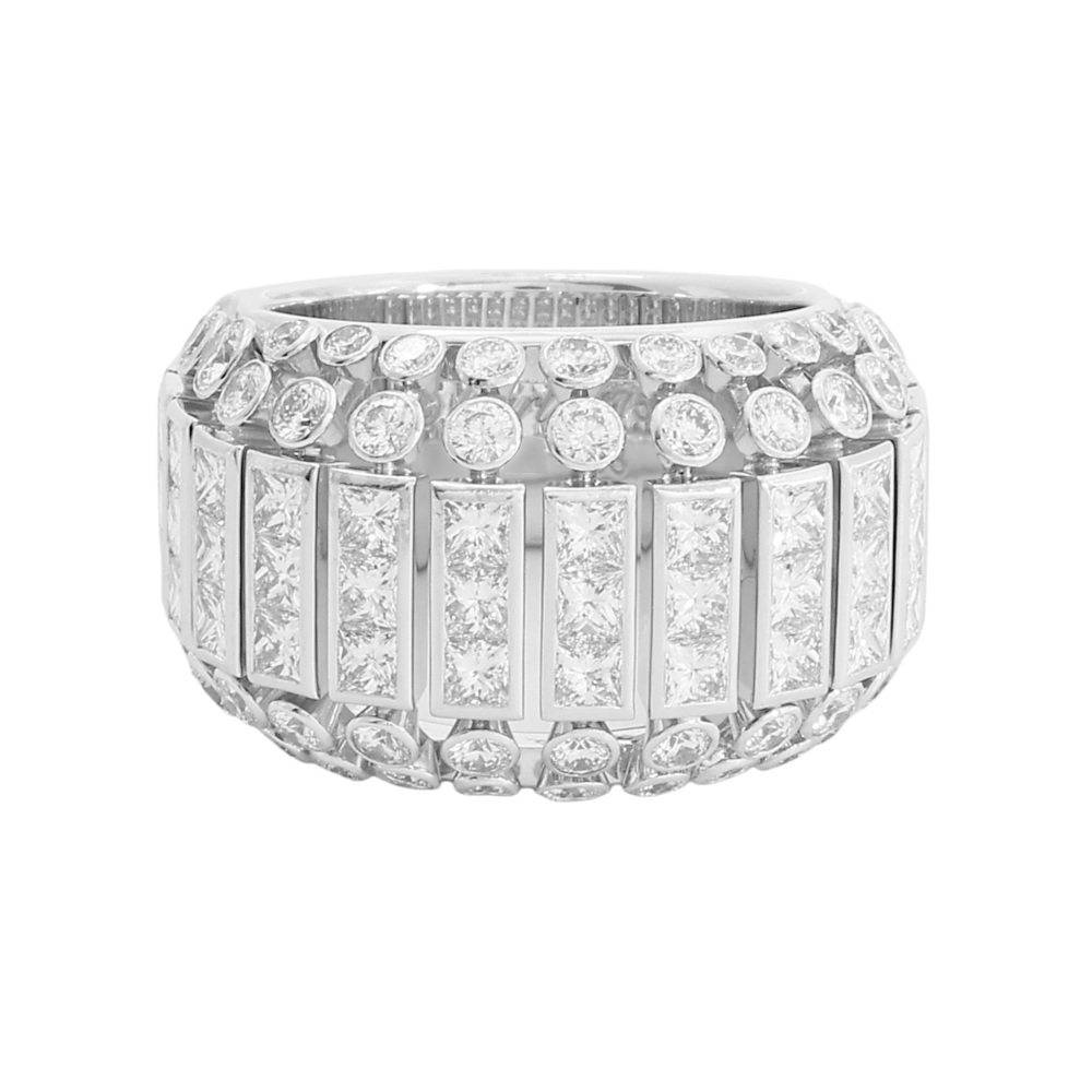 Cartier Couronne Princess Cut Diamond 18k White Gold Ring N4206600