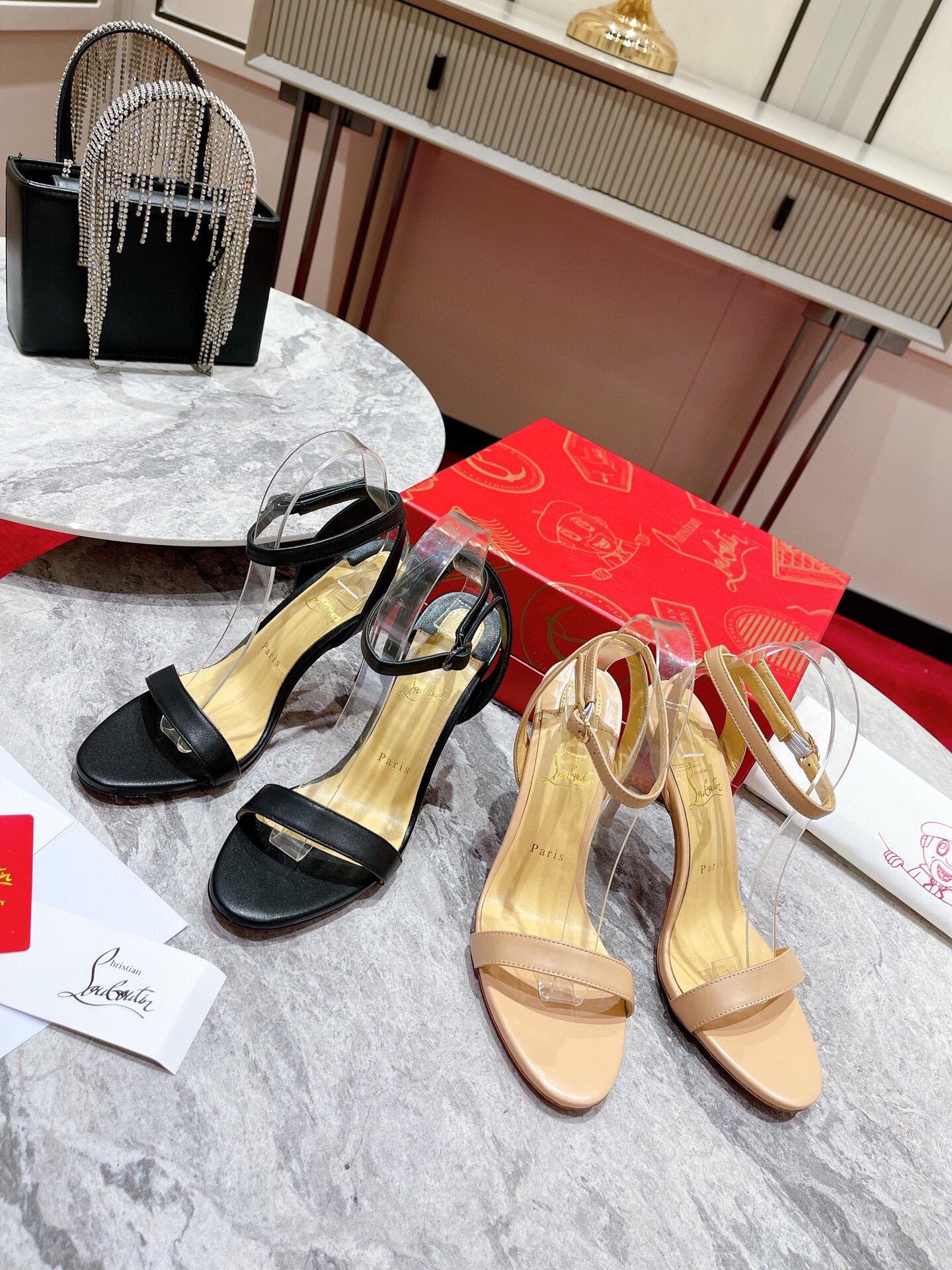Loubitons strappy sandals - cnluxepick