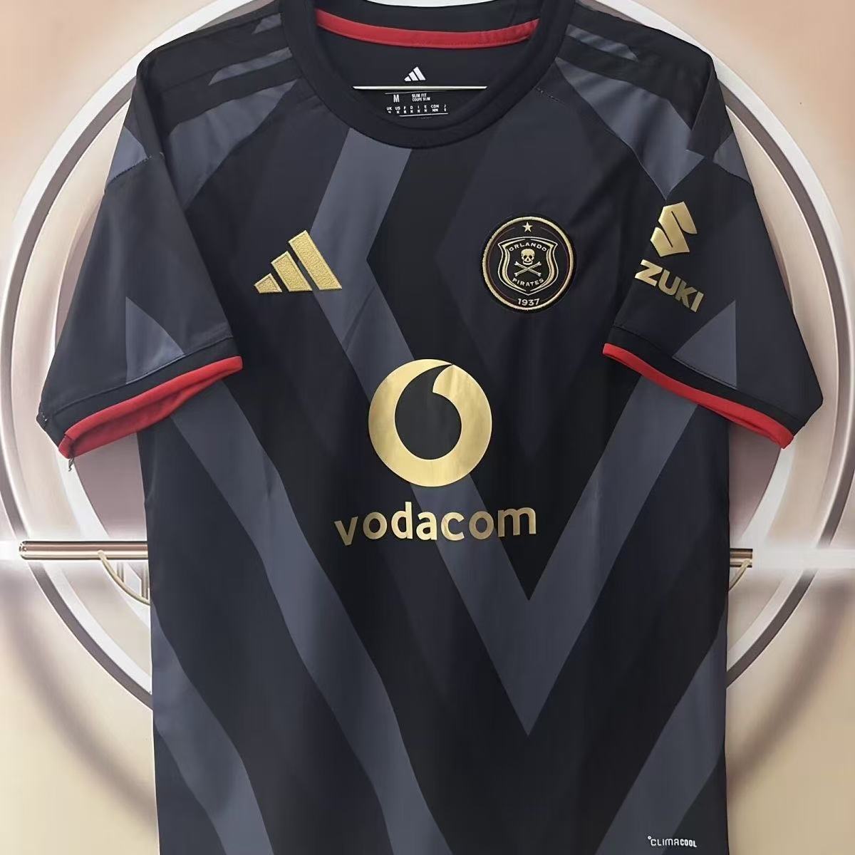South African Super Orlando Pirates home jersey fans 26-27