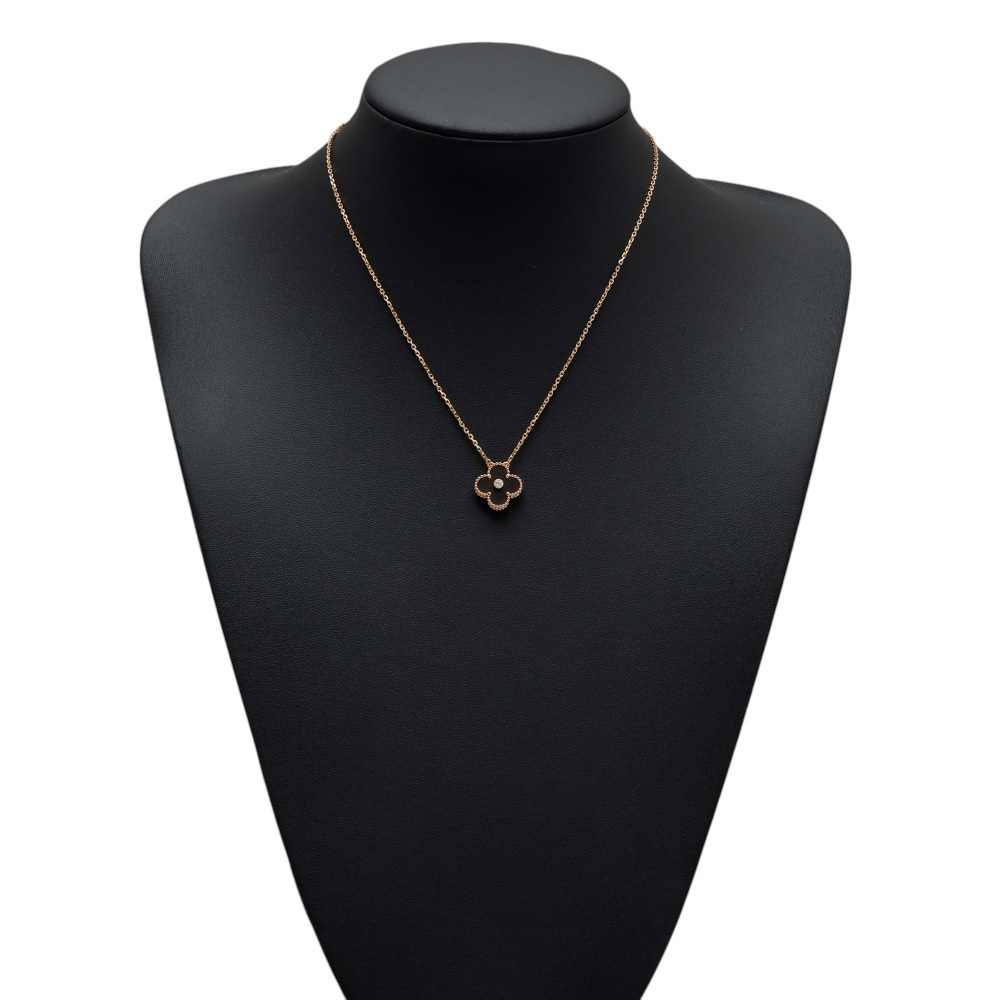 Van Cleef & Arpels Vintage Alhambra 2023 Holiday Exclusive Necklace 18K Rose Gold VCARP9T000