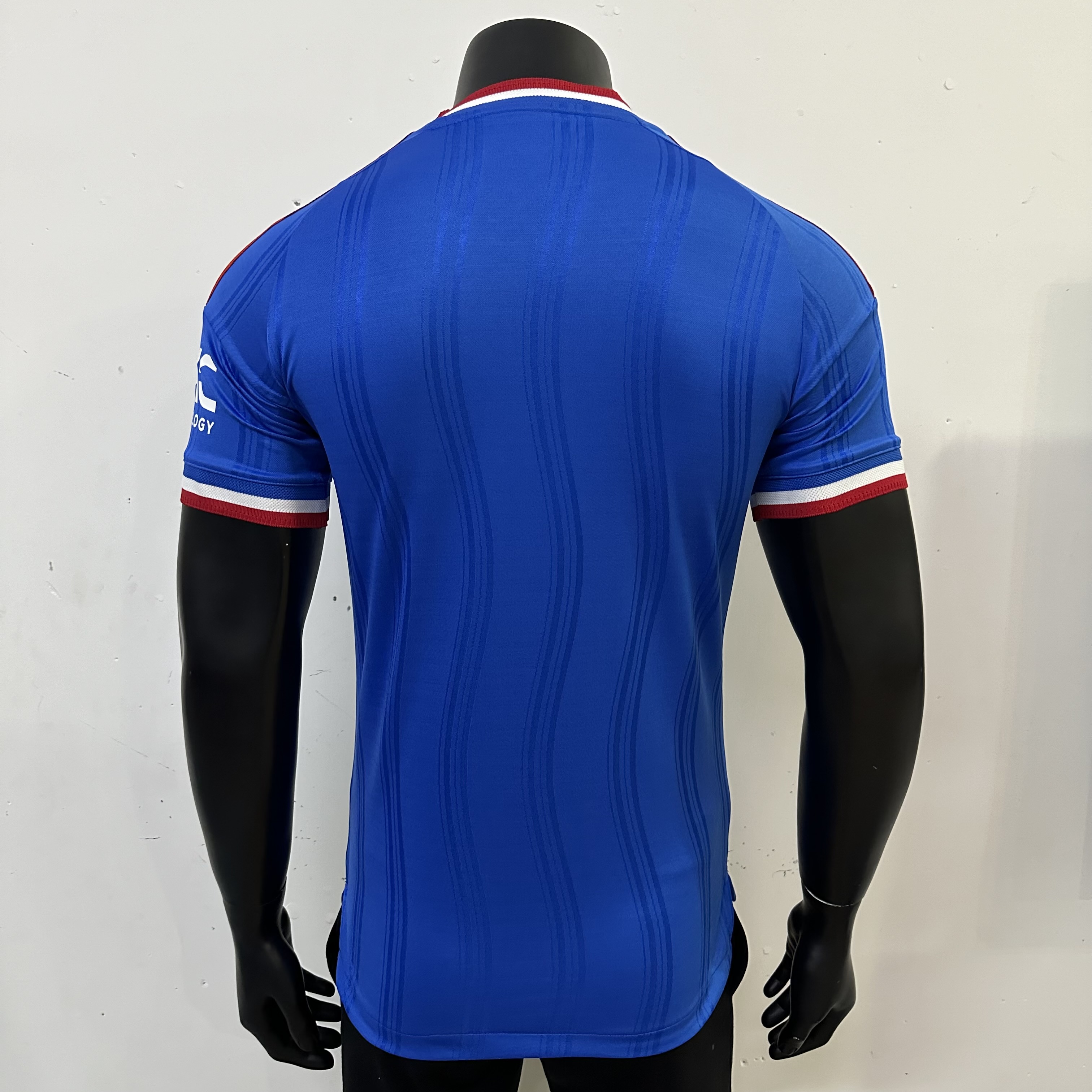 Manchester United 26-27 away player version