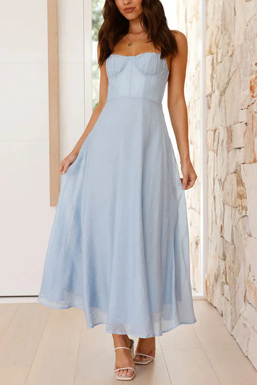 Backless Lace-Up Maxi DressClistos