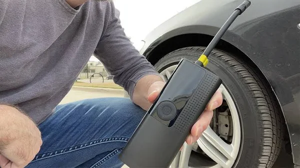 Airmoto - Official Smart Air Pump, Tire Inflator, Portable Tire Pump, Air Compressor and Bicycle Air Pump