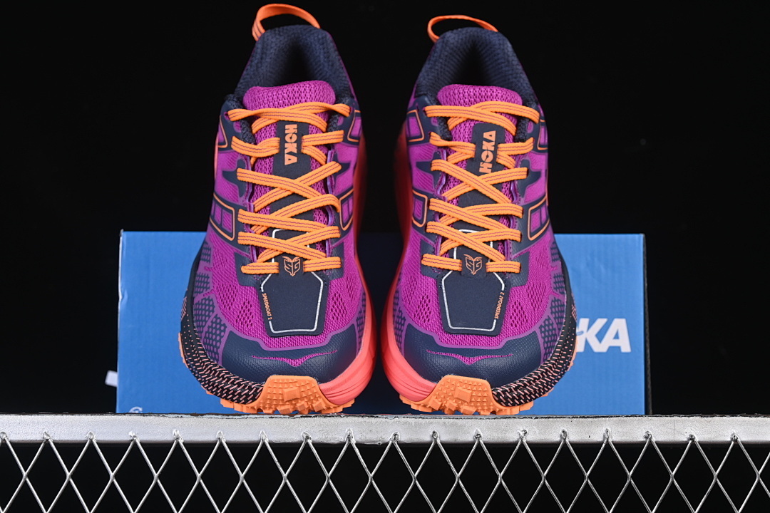 HOKA One One Speedgoat 2