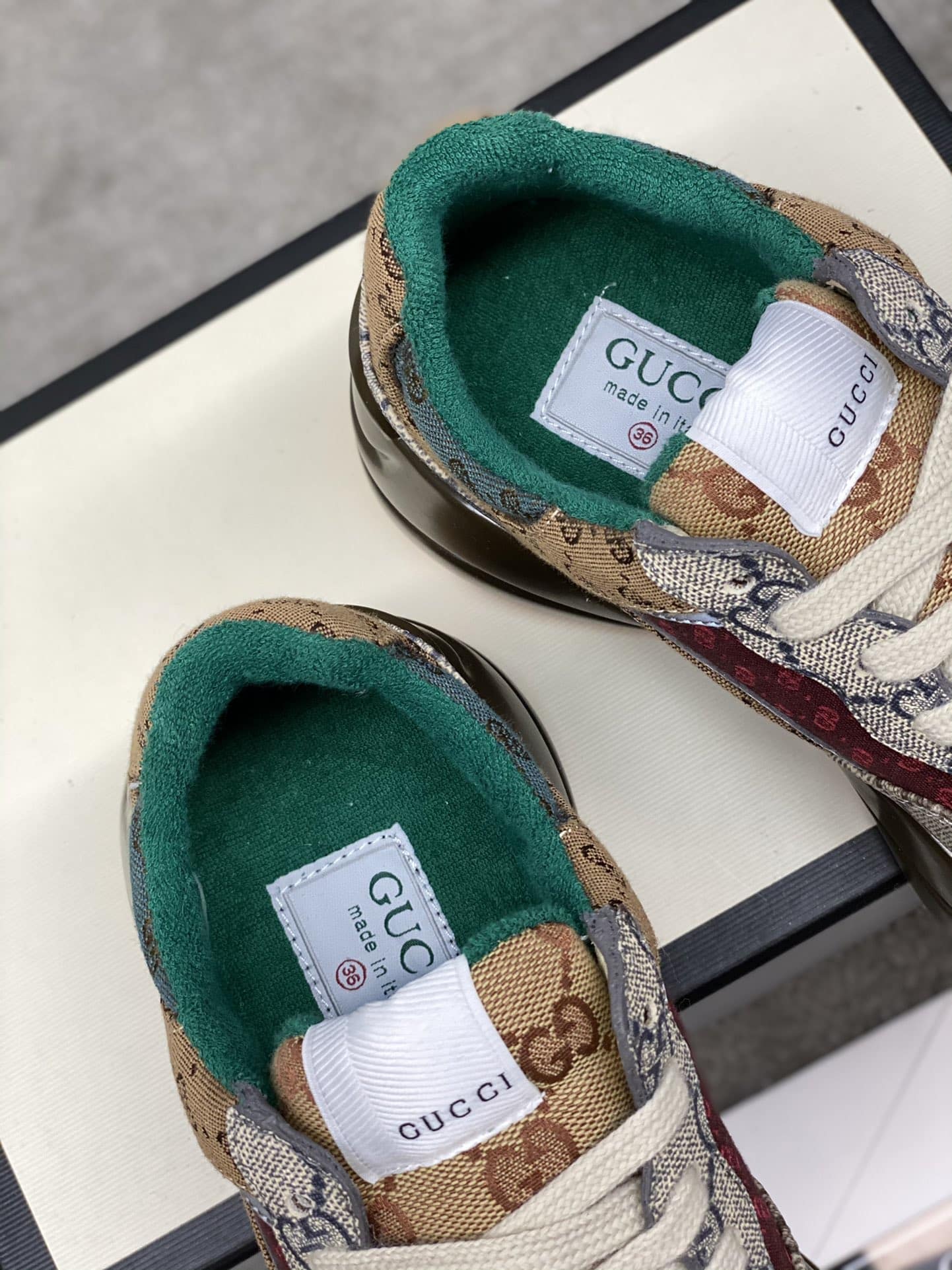 Gucci Women’S Gg Rhyton Sneaker ?619891 99Wg0-6060