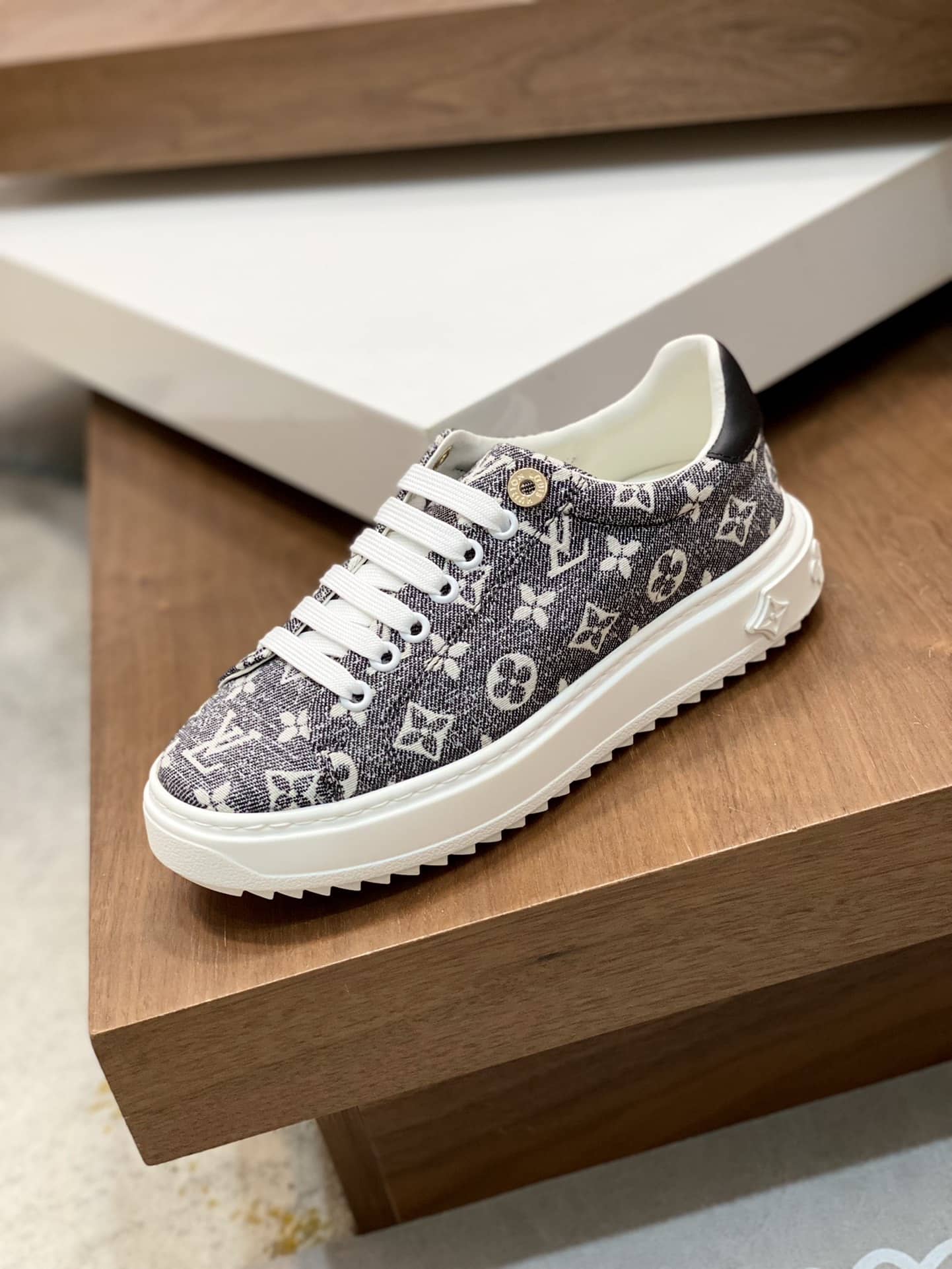 Louis Vuitton Time Out Sneaker