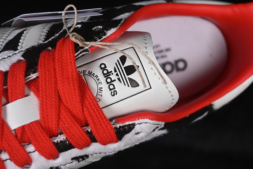 Adidas Clover Casual Board Shoes Black/White/Red KI6956