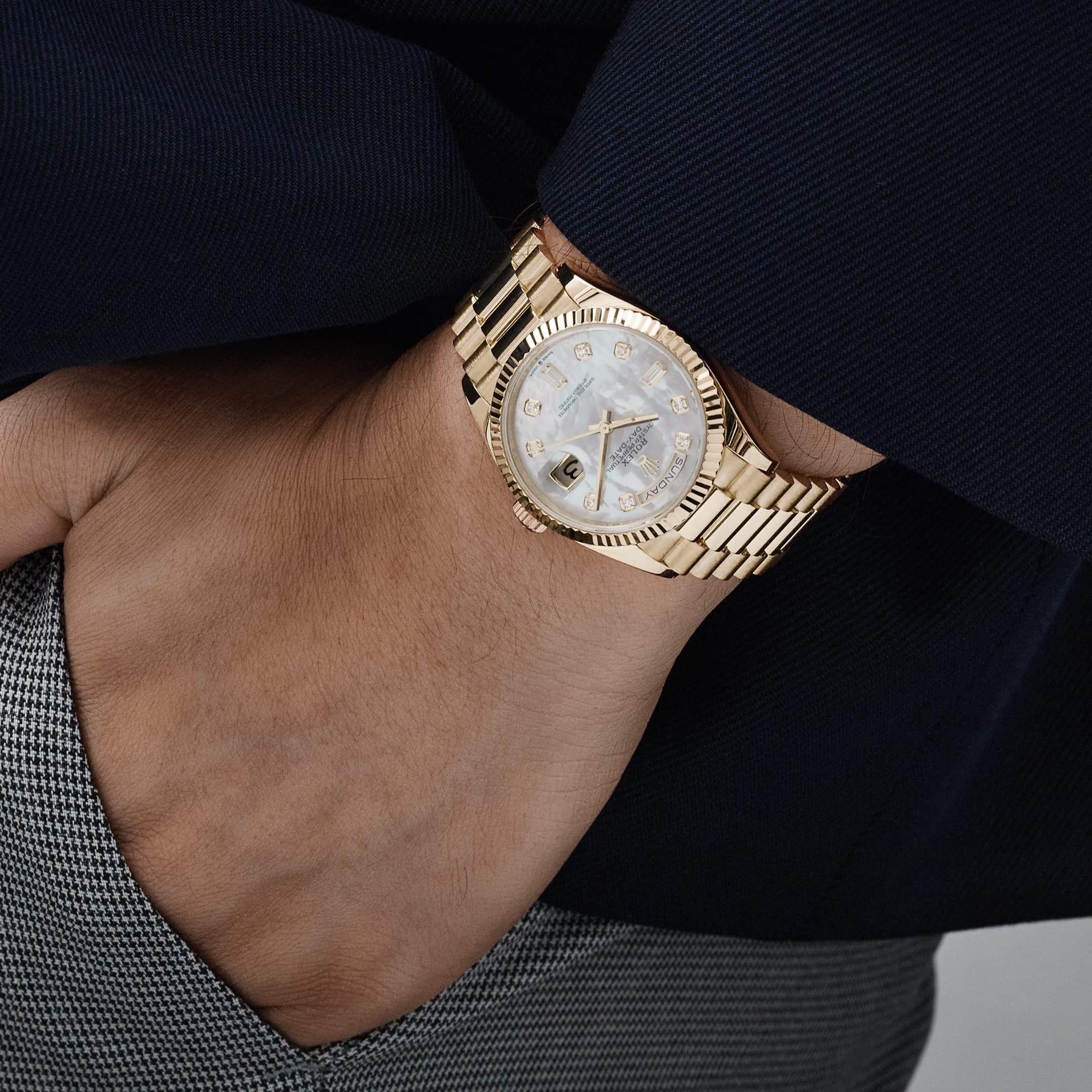 Rolex Day-Date 36 128238 Yellow Gold White Mother of Pearl Diamond Dial (2026)