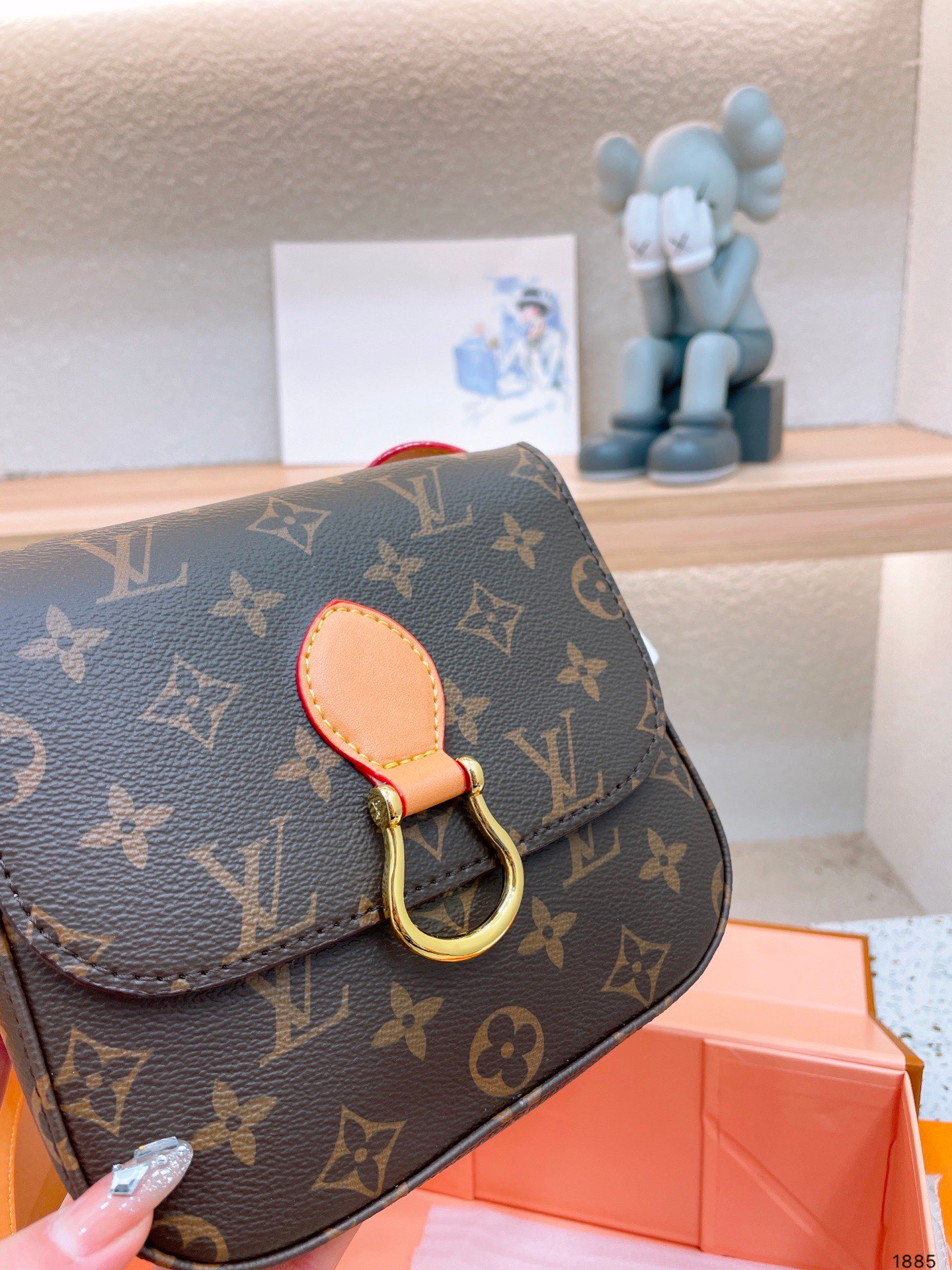 Louis Vuitton Monogram Canvas Saint Cloud Bag 18Cm