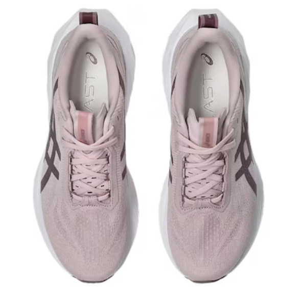 ASICS Novablast 4 Limited Edition Watershed Rose 1012B688-700