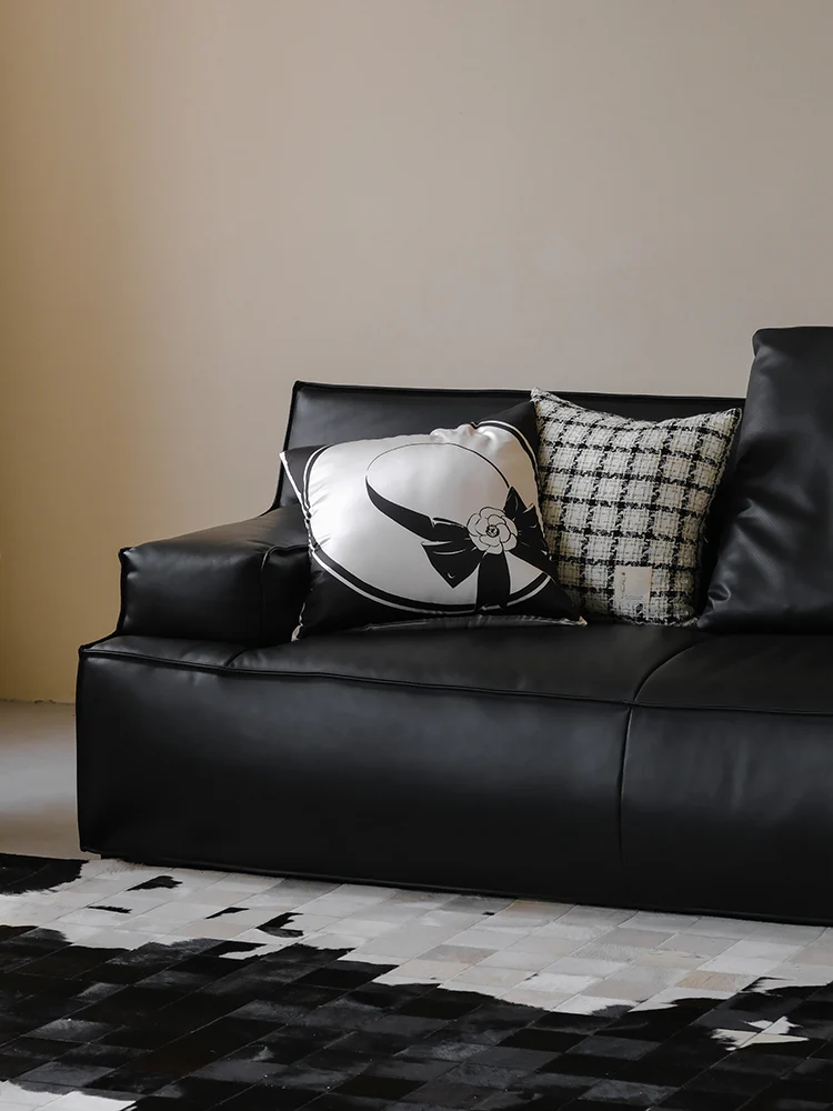 CH045 - Italian Black Leather Sofa: Premium Cowhide, Designer Luxe, Small Living Room