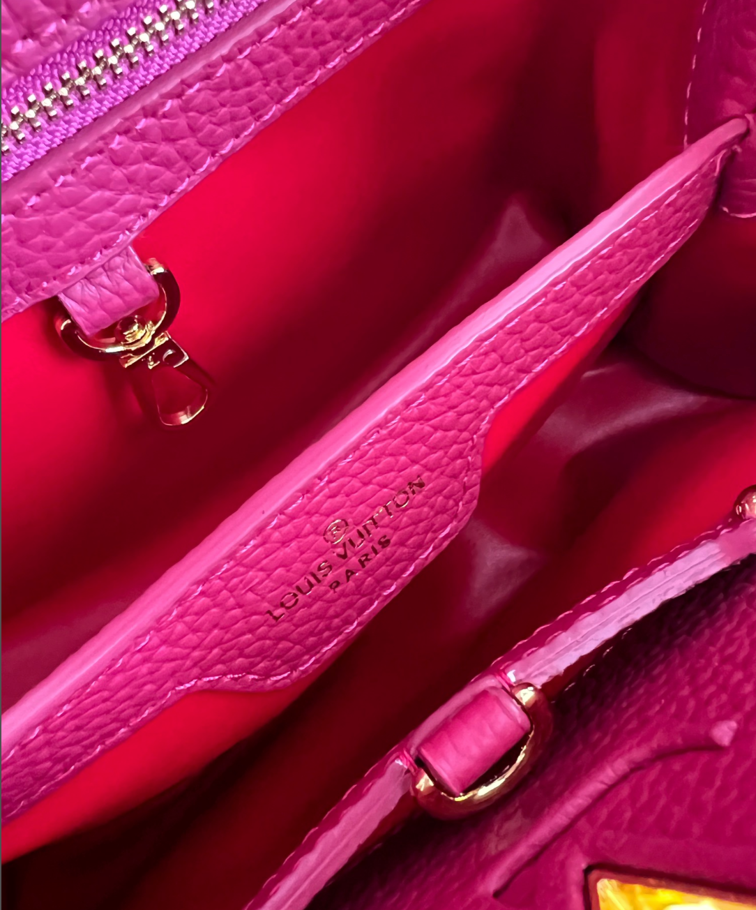 Louis Vuitton Capucines Mini Taurillon Cowhide Dark Pink 20Cm M20845