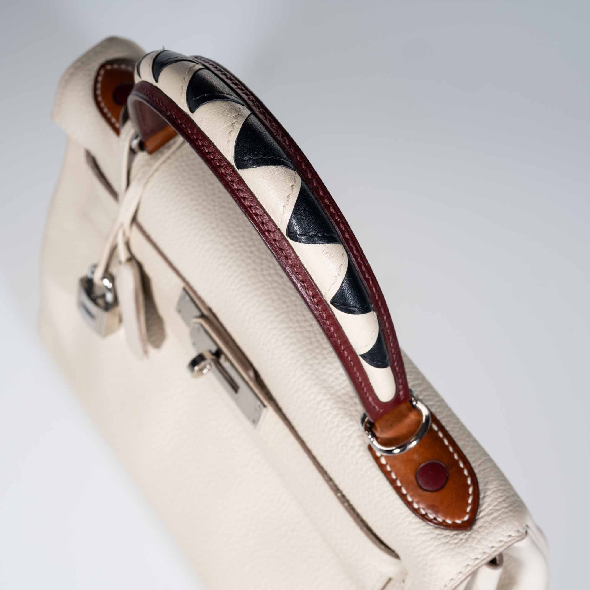 Hermès Kelly 28 Retourne au Galop Craie, Rouge H, Fauve and Black Togo Palladium Hardware